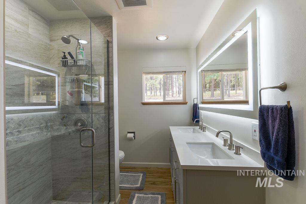 3851 Highway 8 Property Photo 34