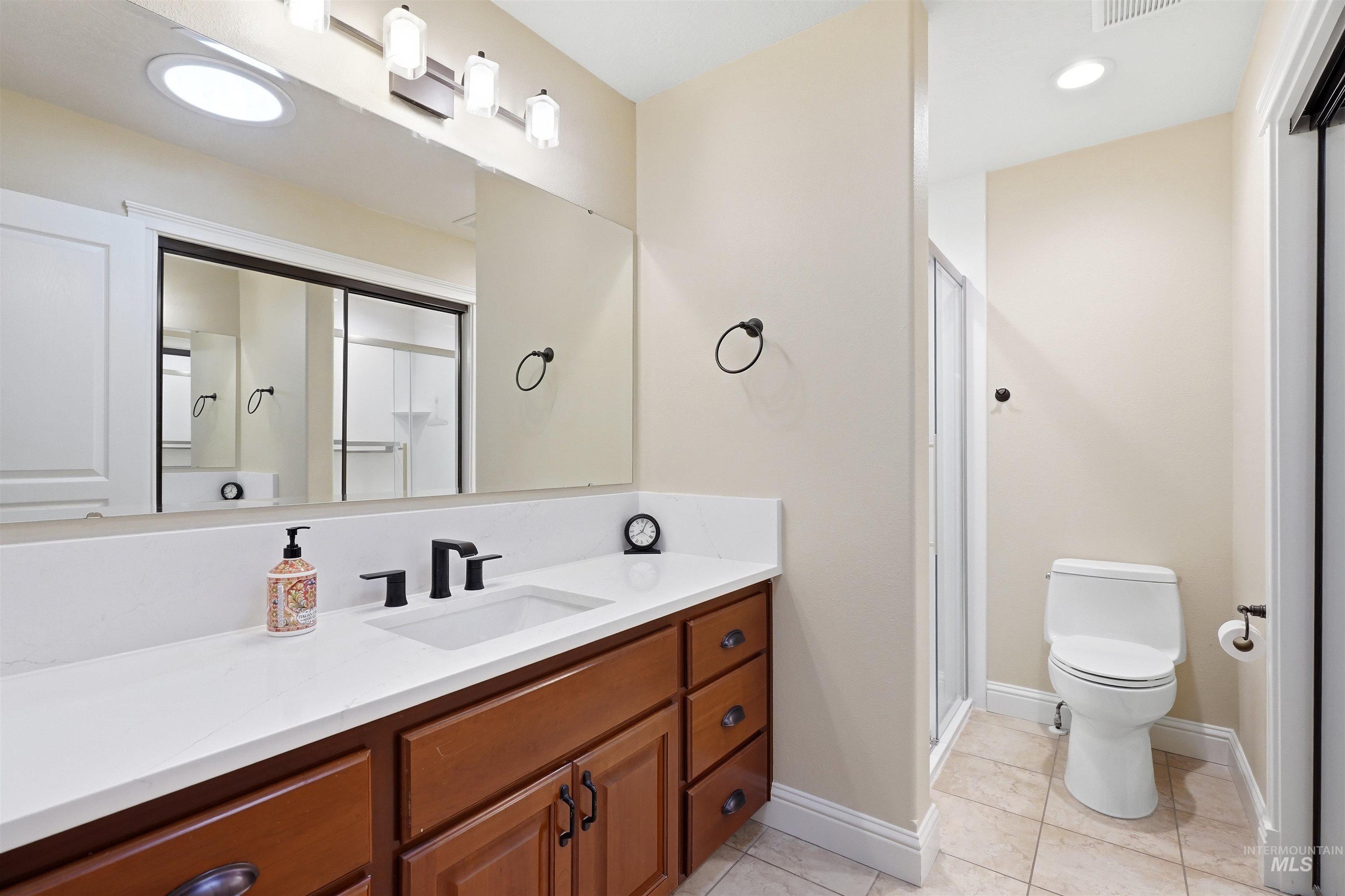 1877 E Woodvalley St Property Photo 31
