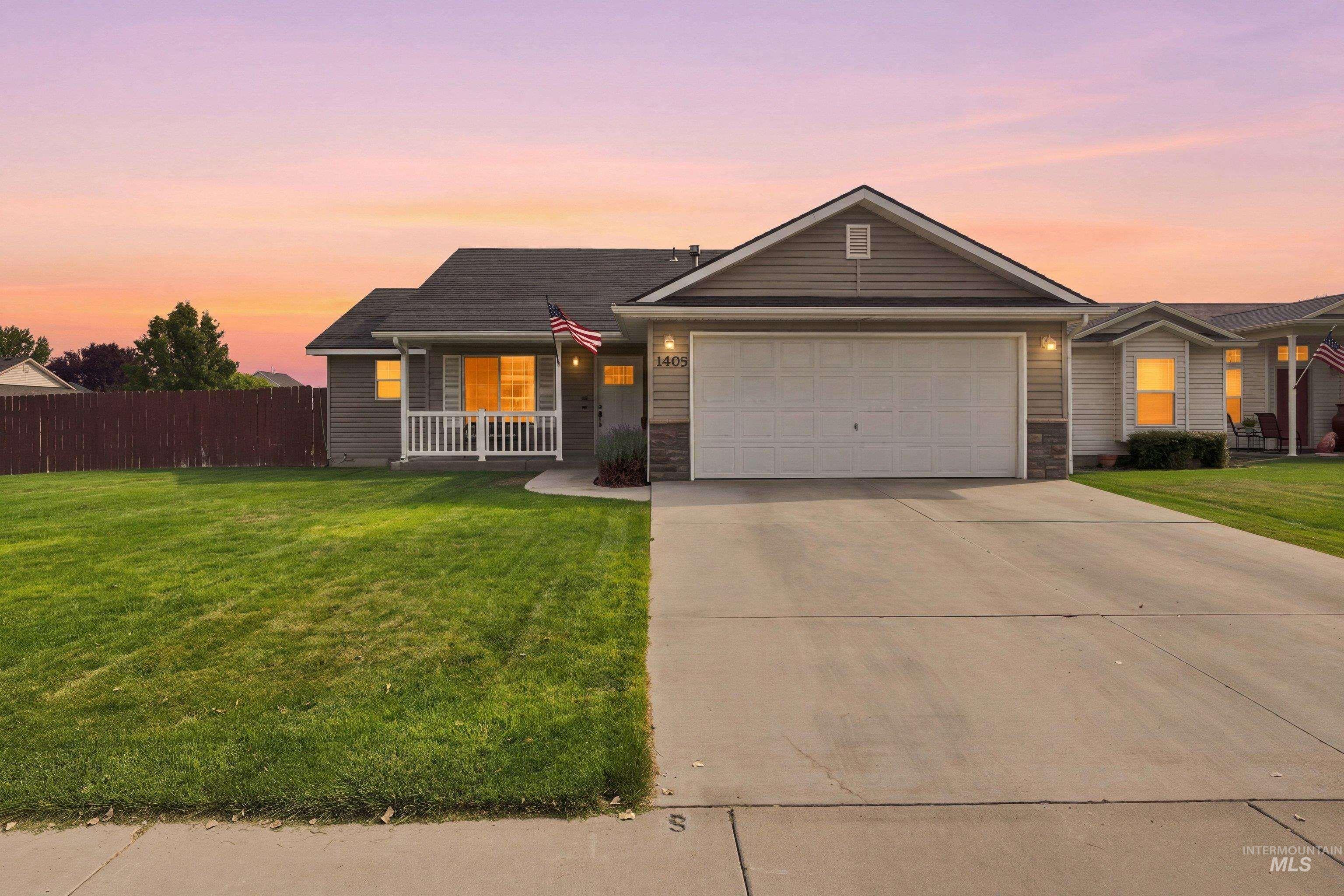 1405 W Meffan Ave