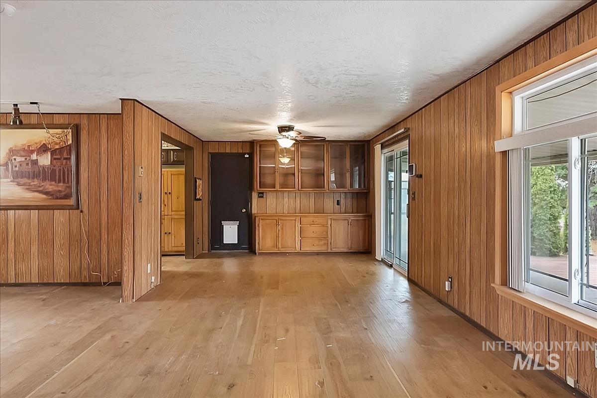 22081 Jeanne Property Photo 26