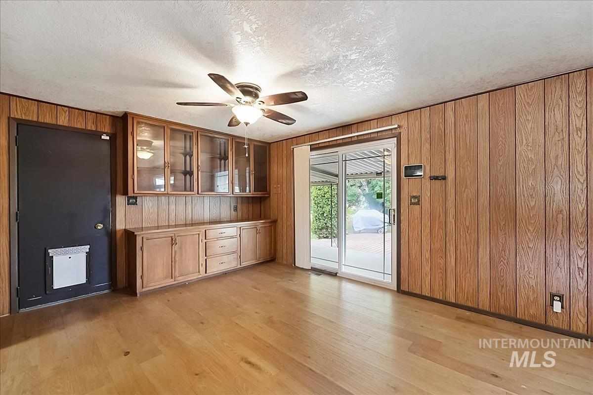 22081 Jeanne Property Photo 30