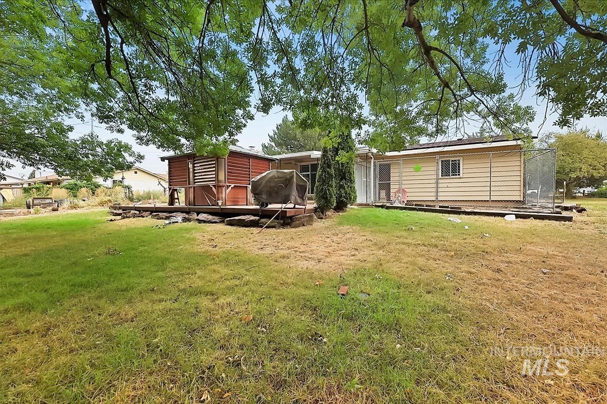 22081 Jeanne Property Photo 33
