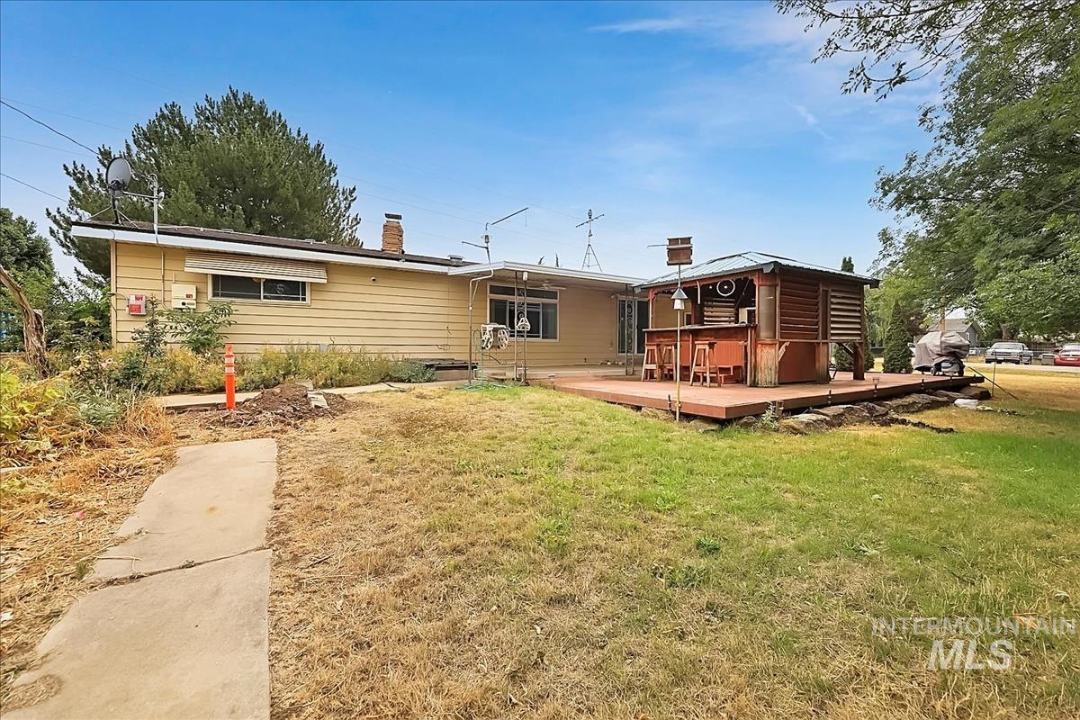 22081 Jeanne Property Photo 34