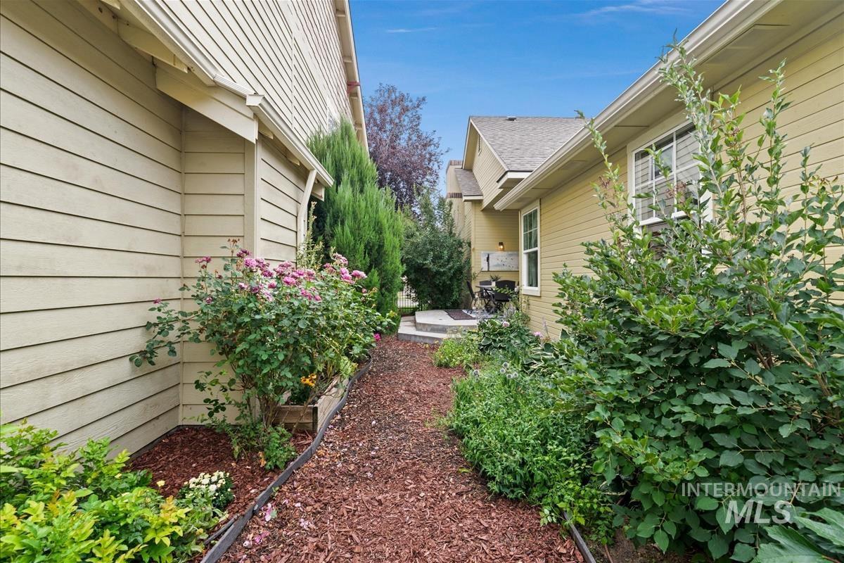 13379 N 8th Ave. Property Photo 31