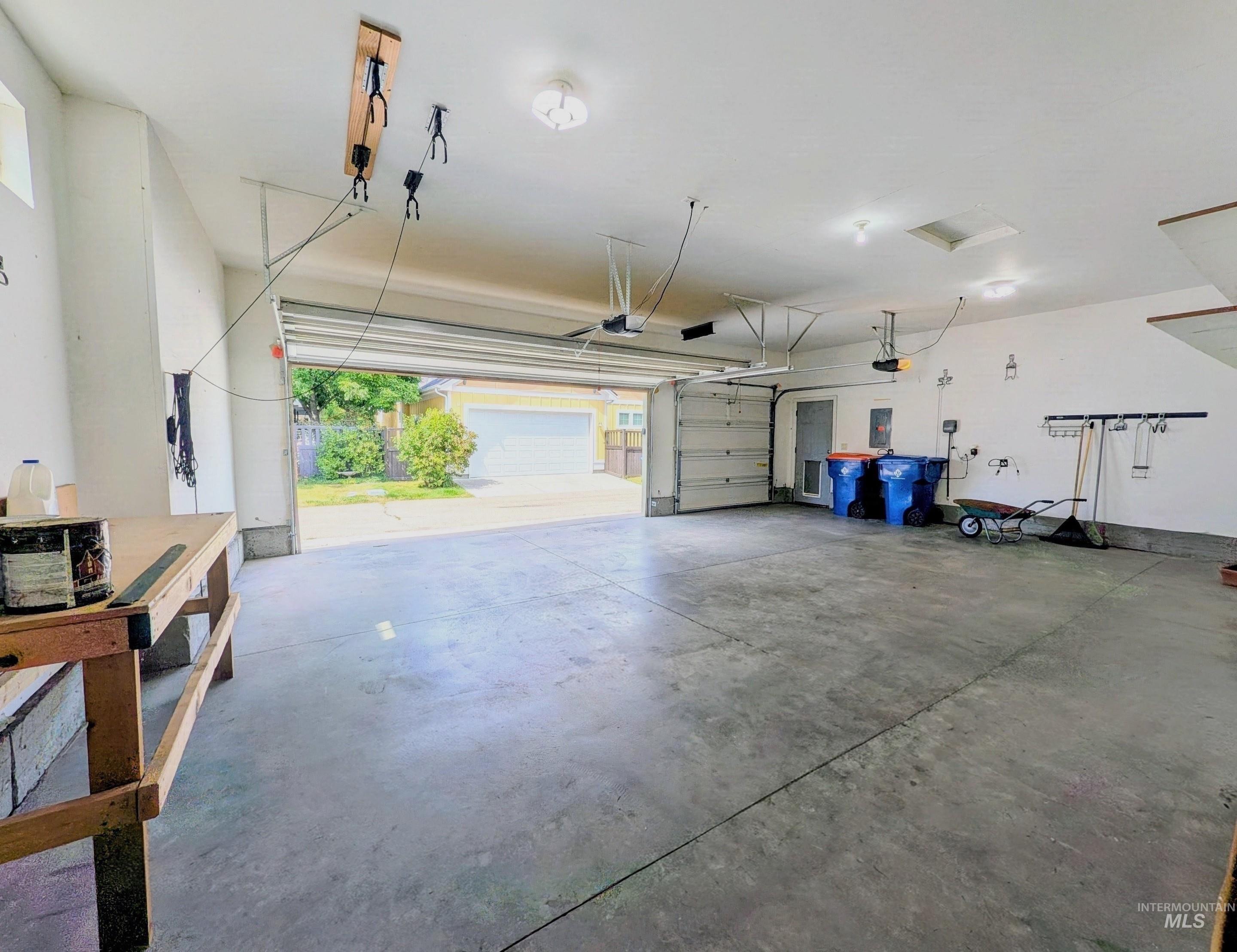 13379 N 8th Ave. Property Photo 33