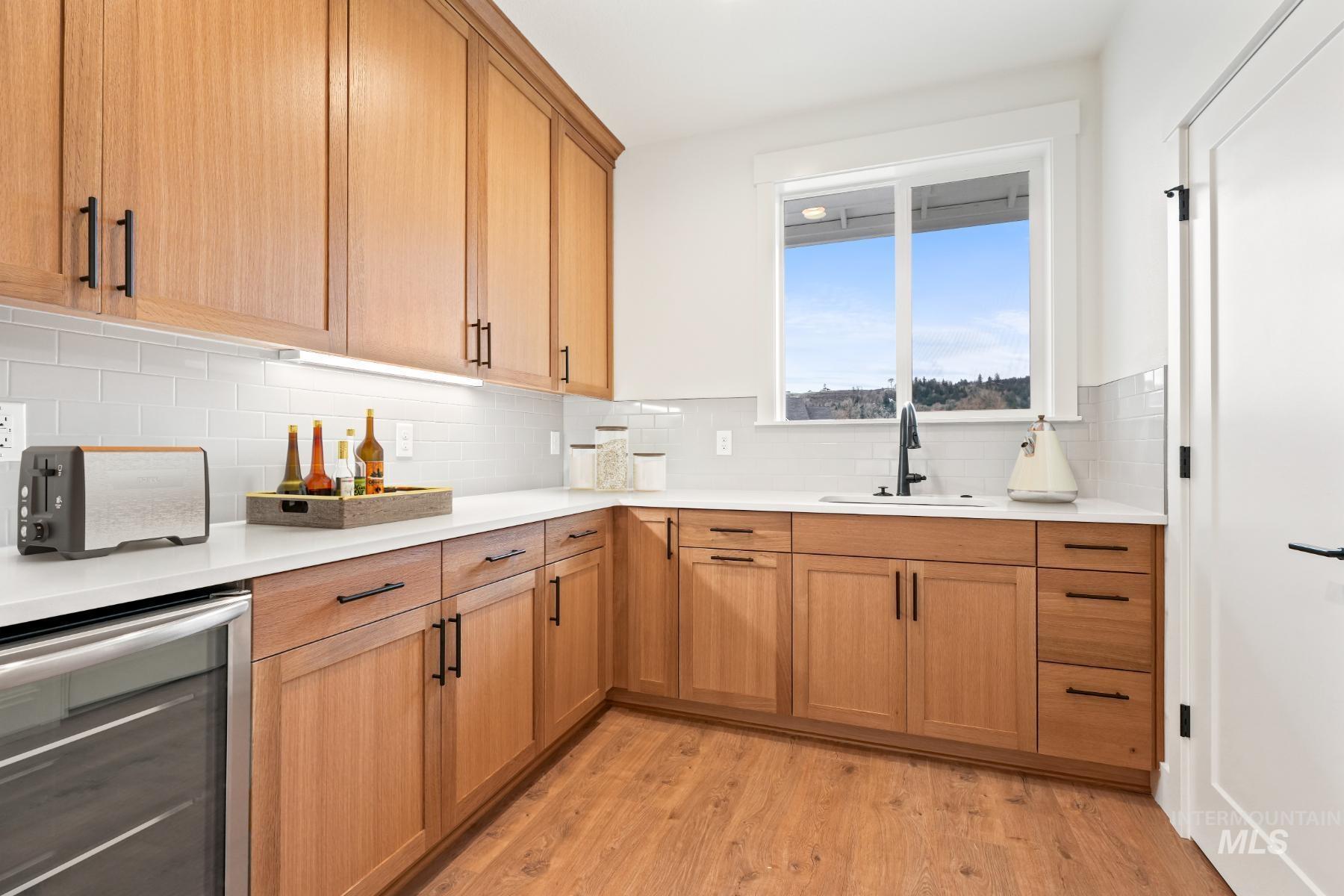 8523 W Happy Day Dr. Property Photo 5