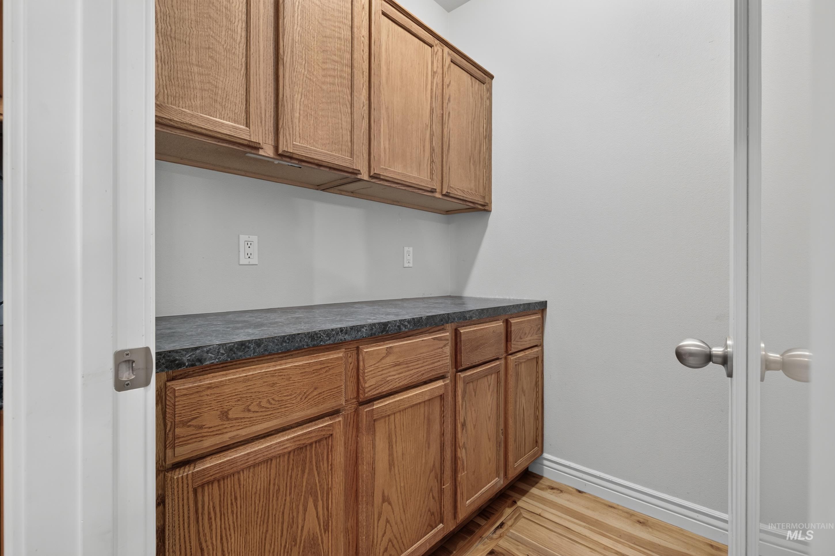 15592 Eclipse Dr Property Photo 22