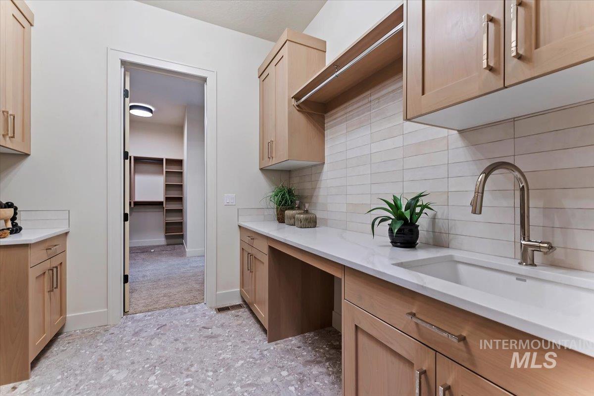 3471 N Harvest Moon Way Property Photo 32