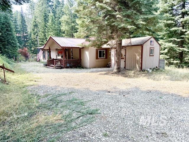 2 Snowbird Ln Property Photo 1