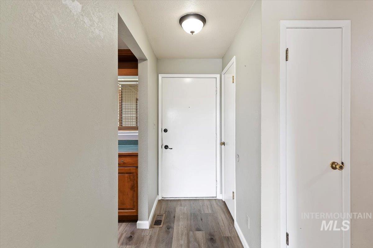 3388 N Buckboard Way Property Photo 5