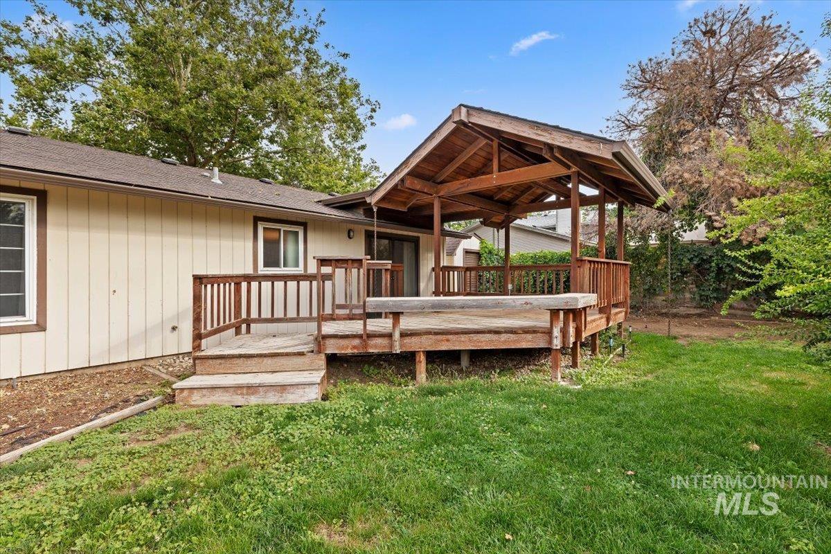 3388 N Buckboard Way Property Photo 22