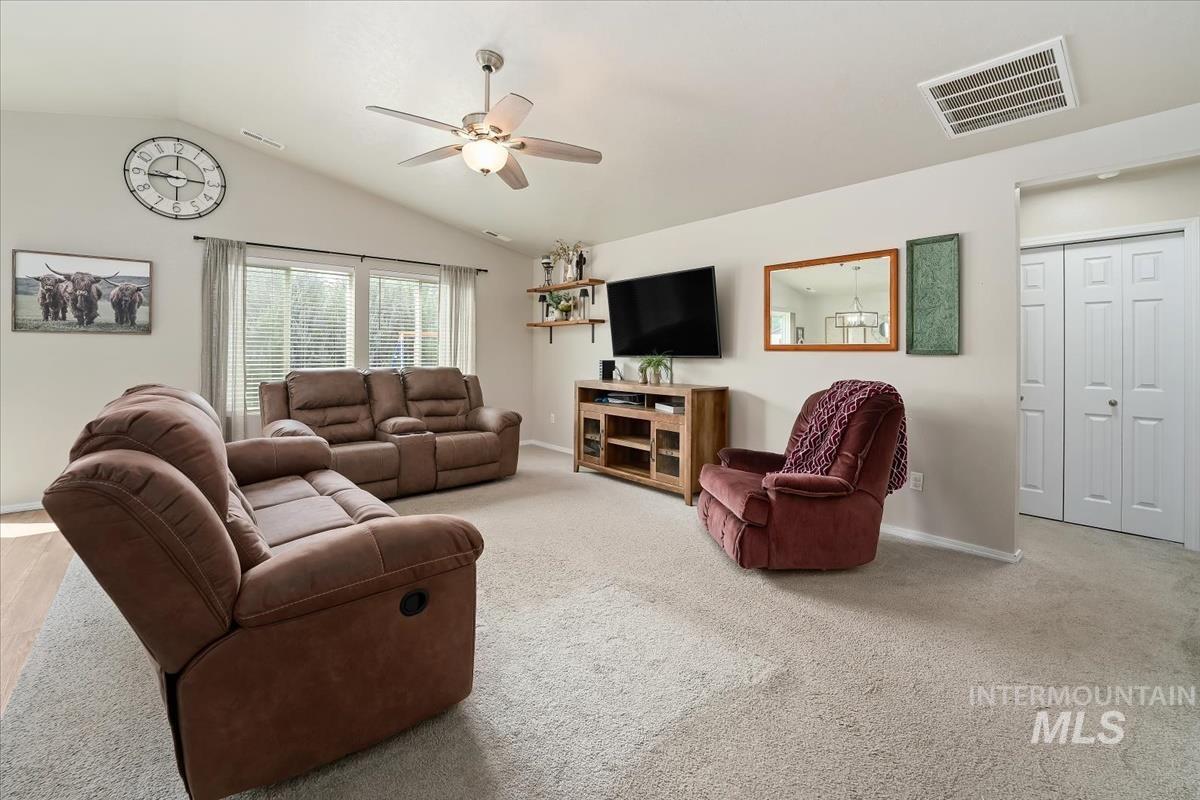 11555 Stockbridge Way Property Photo 19