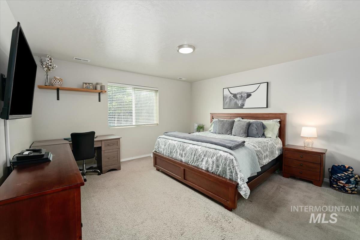 11555 Stockbridge Way Property Photo 21