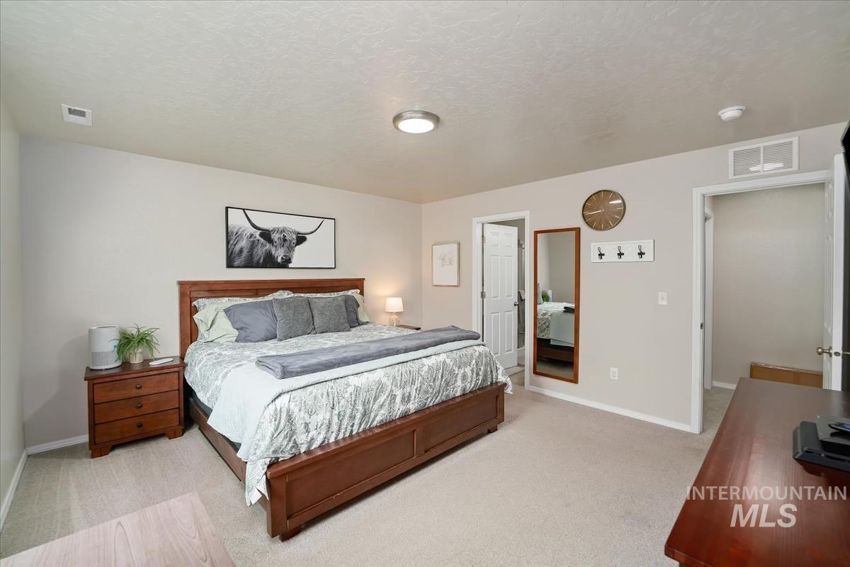 11555 Stockbridge Way Property Photo 22