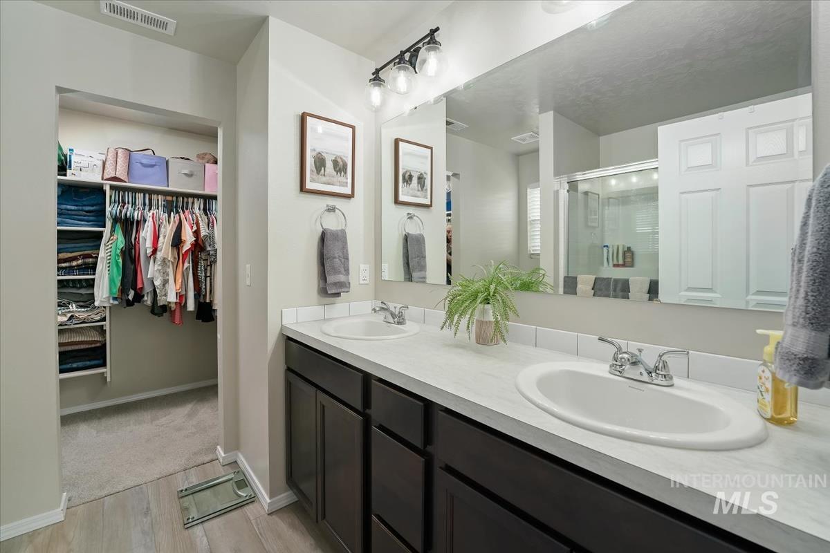11555 Stockbridge Way Property Photo 27