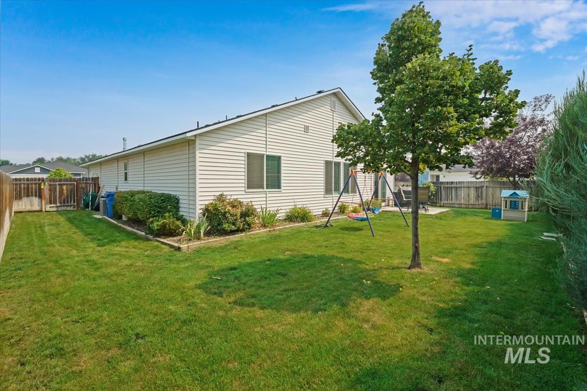 11555 Stockbridge Way Property Photo 30