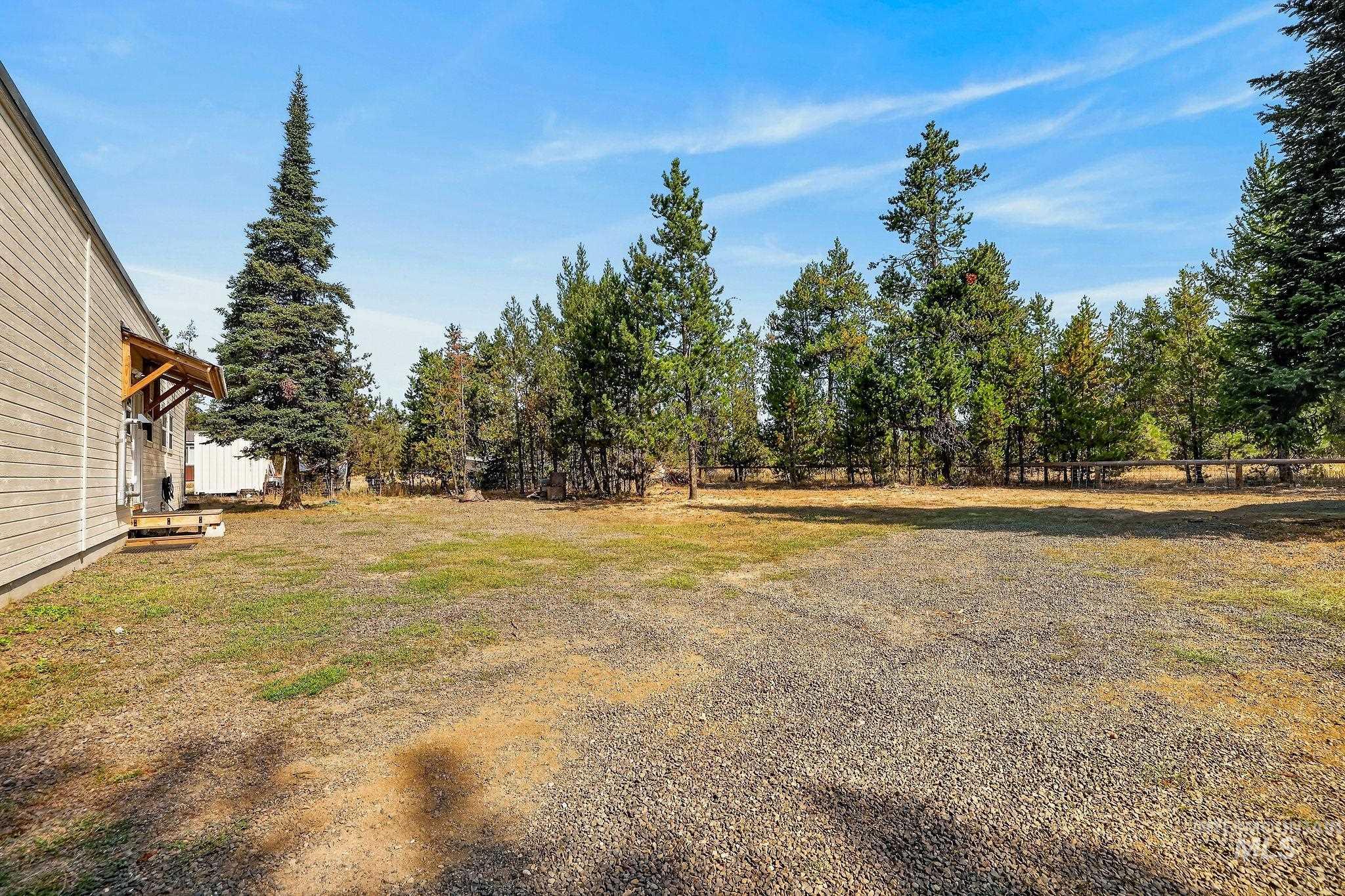 122 Forest Place Property Photo 35