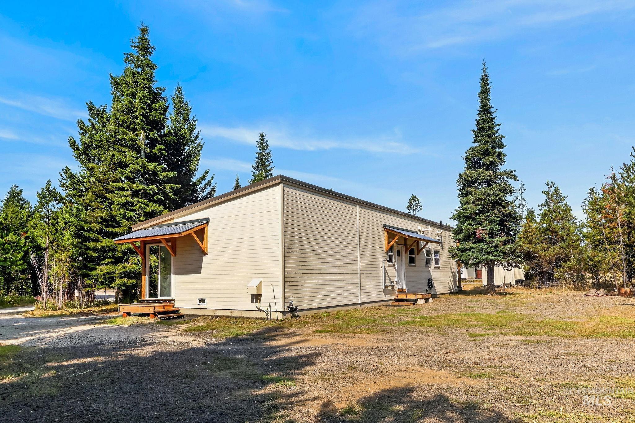 122 Forest Place Property Photo 36