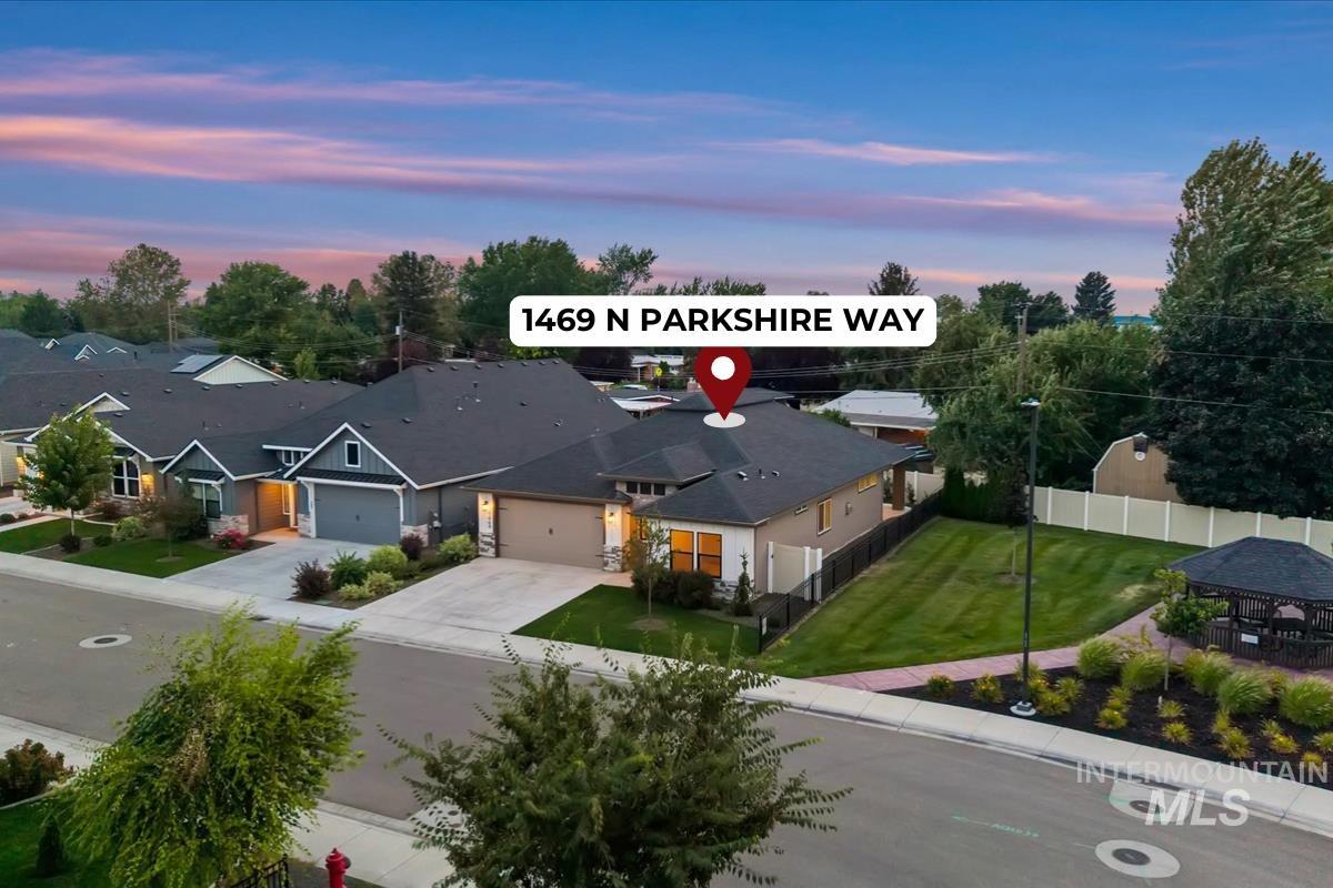 1469 N Parkshire Way Property Photo 6
