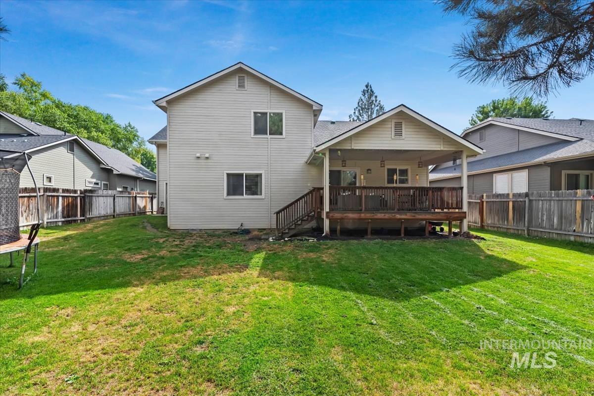 985 N Shadowridge Ave Property Photo 35
