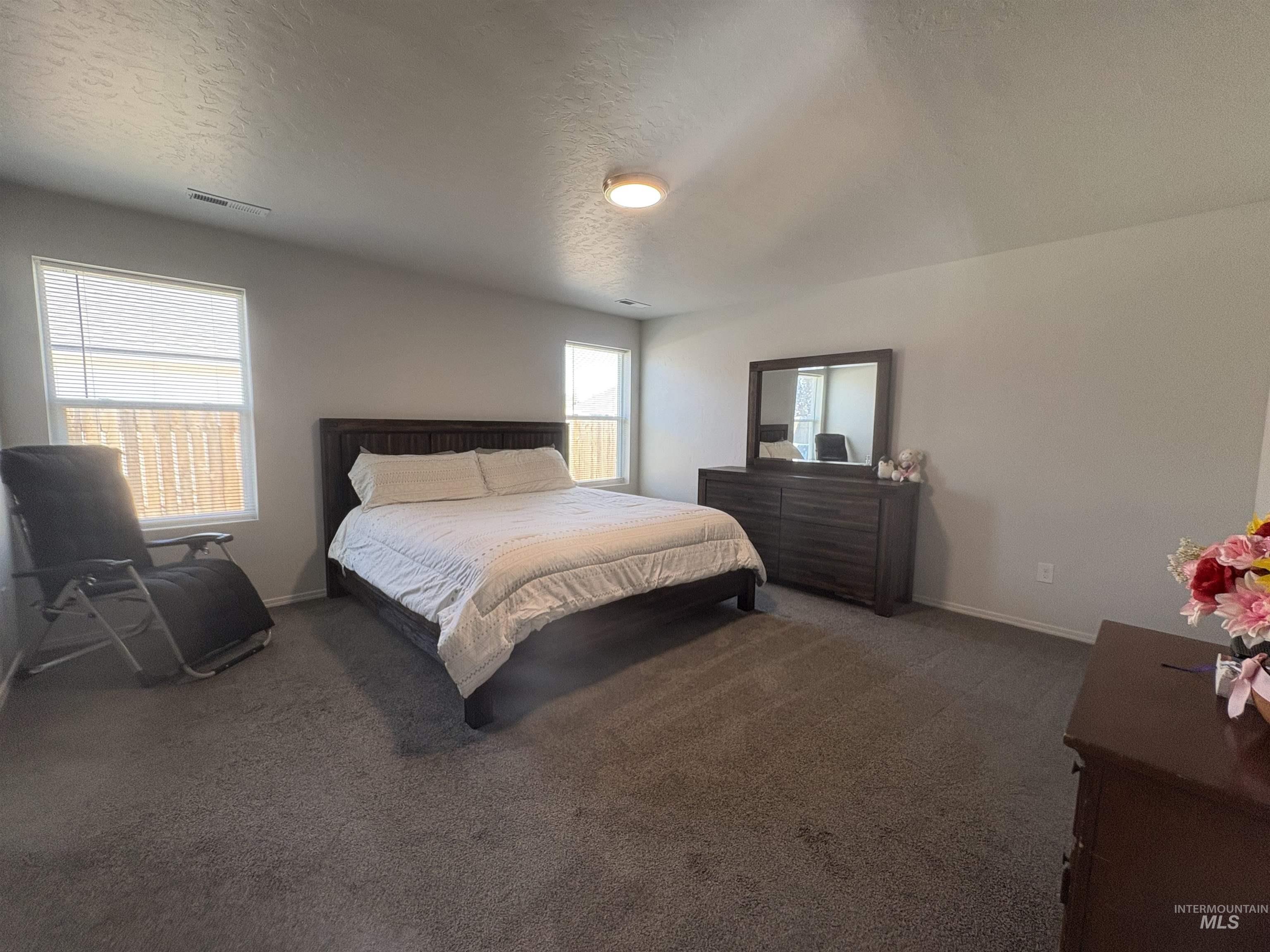 13572 Beatty St Property Photo 8
