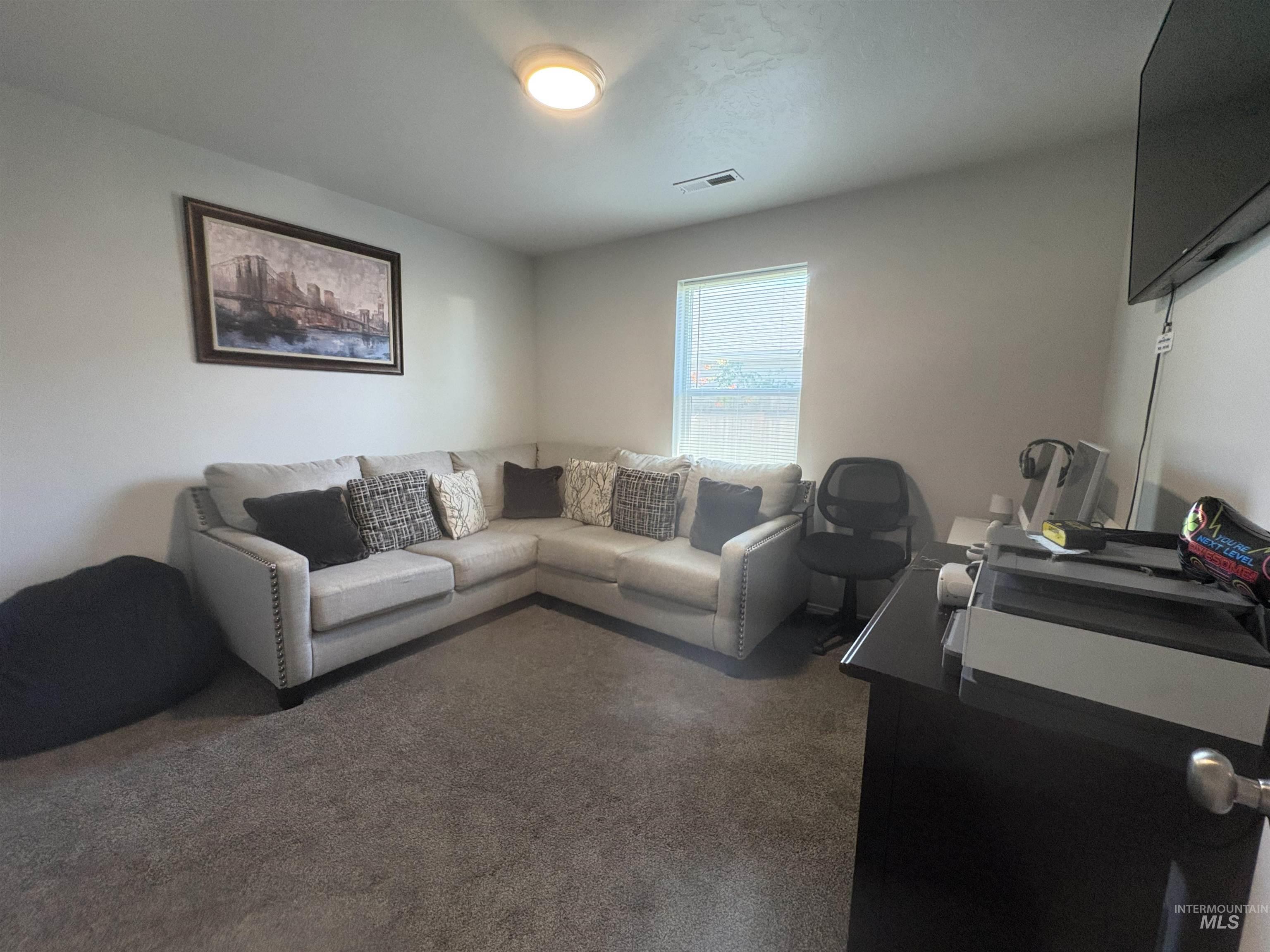 13572 Beatty St Property Photo 15