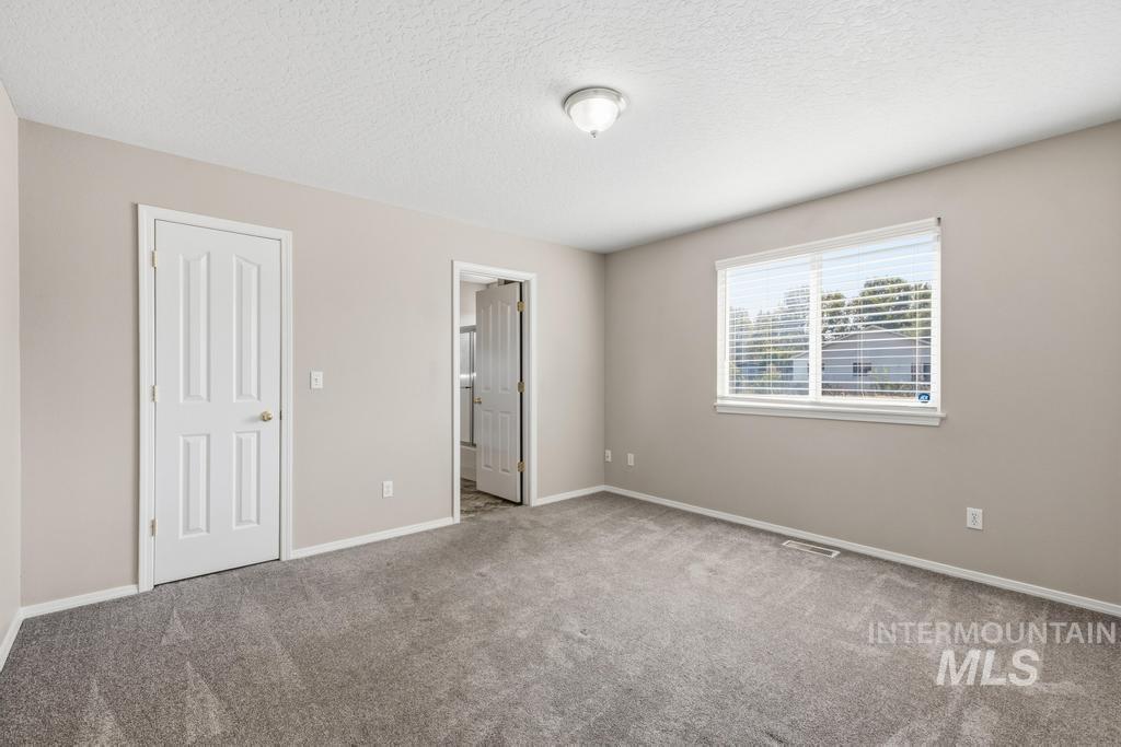 1716 W Plum Court Property Photo 8