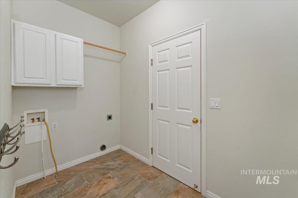 6252 N Royal Park Ave Property Photo 22