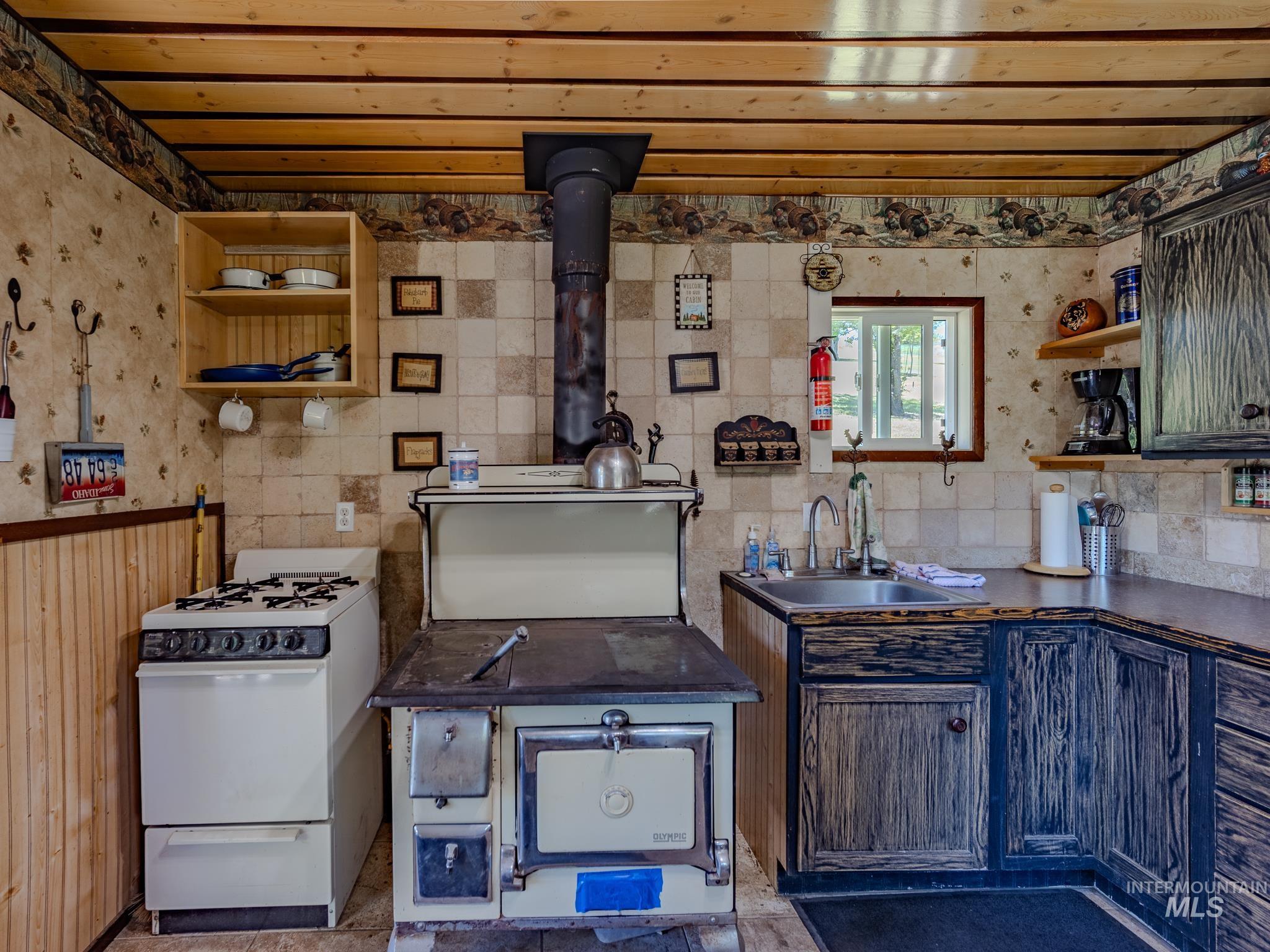 216 Ferguson Road Property Photo 41
