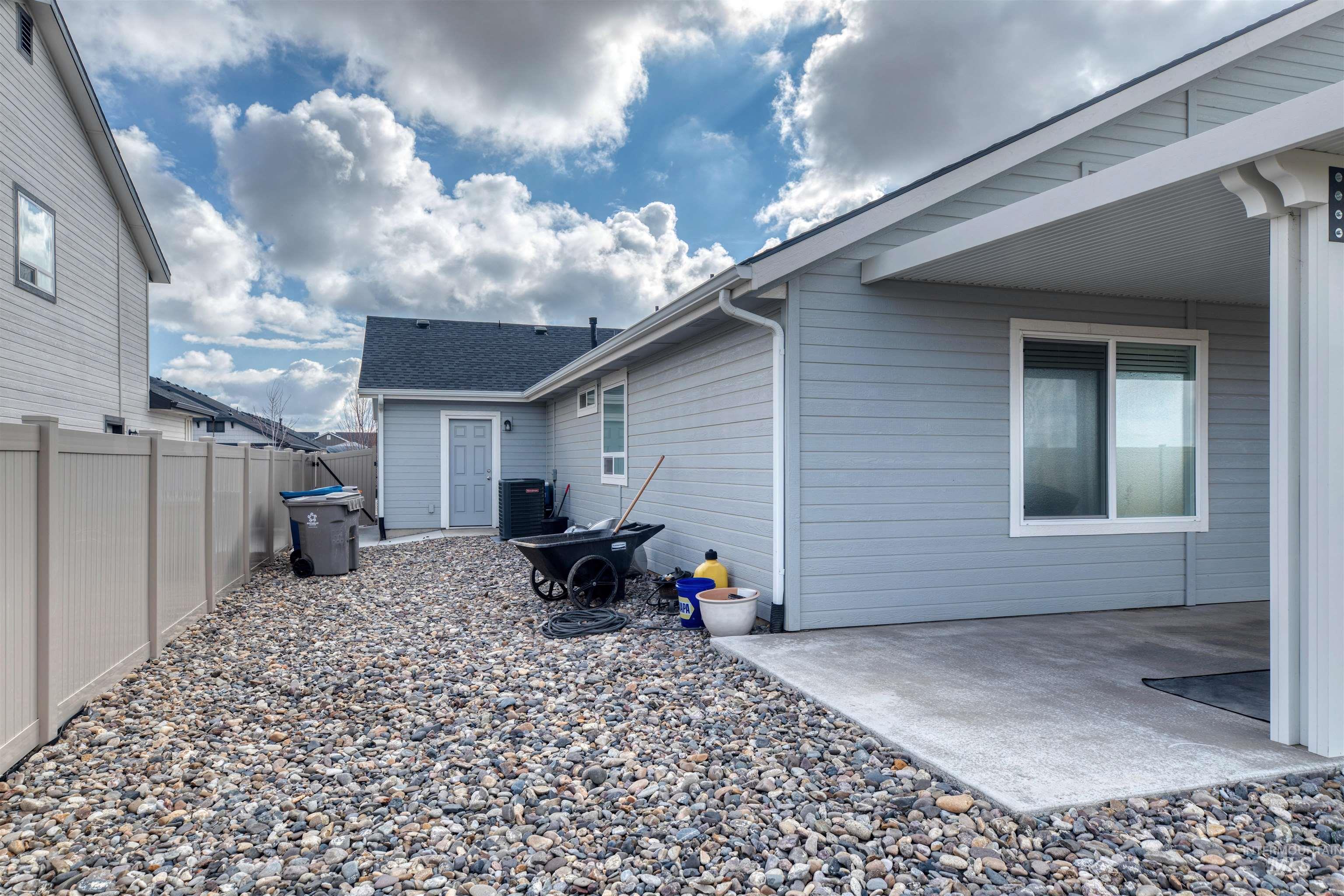 11534 W Trooper St Property Photo 34