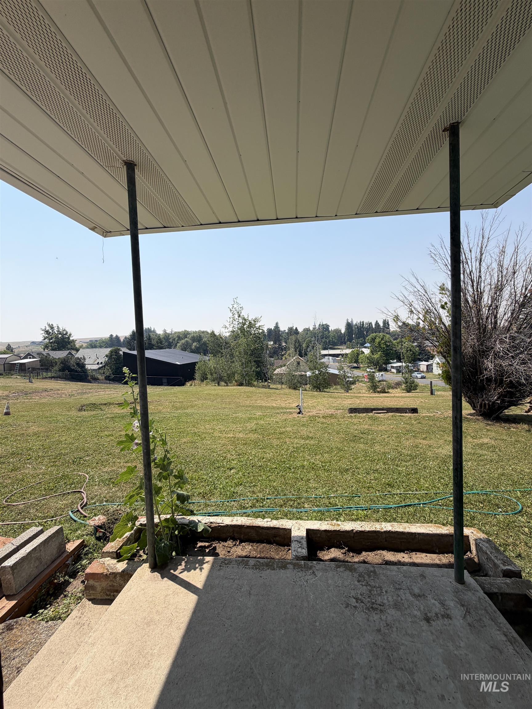 308 E Church Street Property Photo 5
