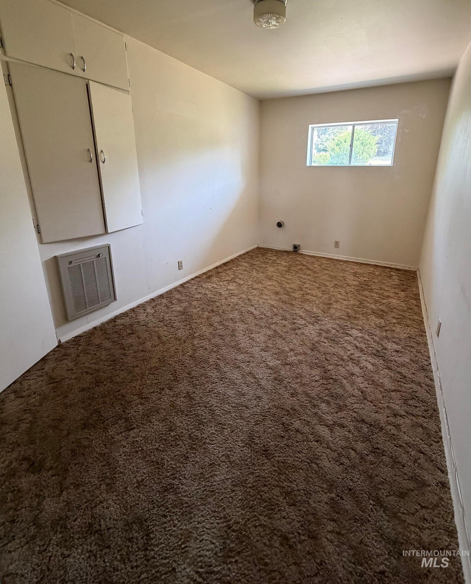 308 E Church Street Property Photo 7