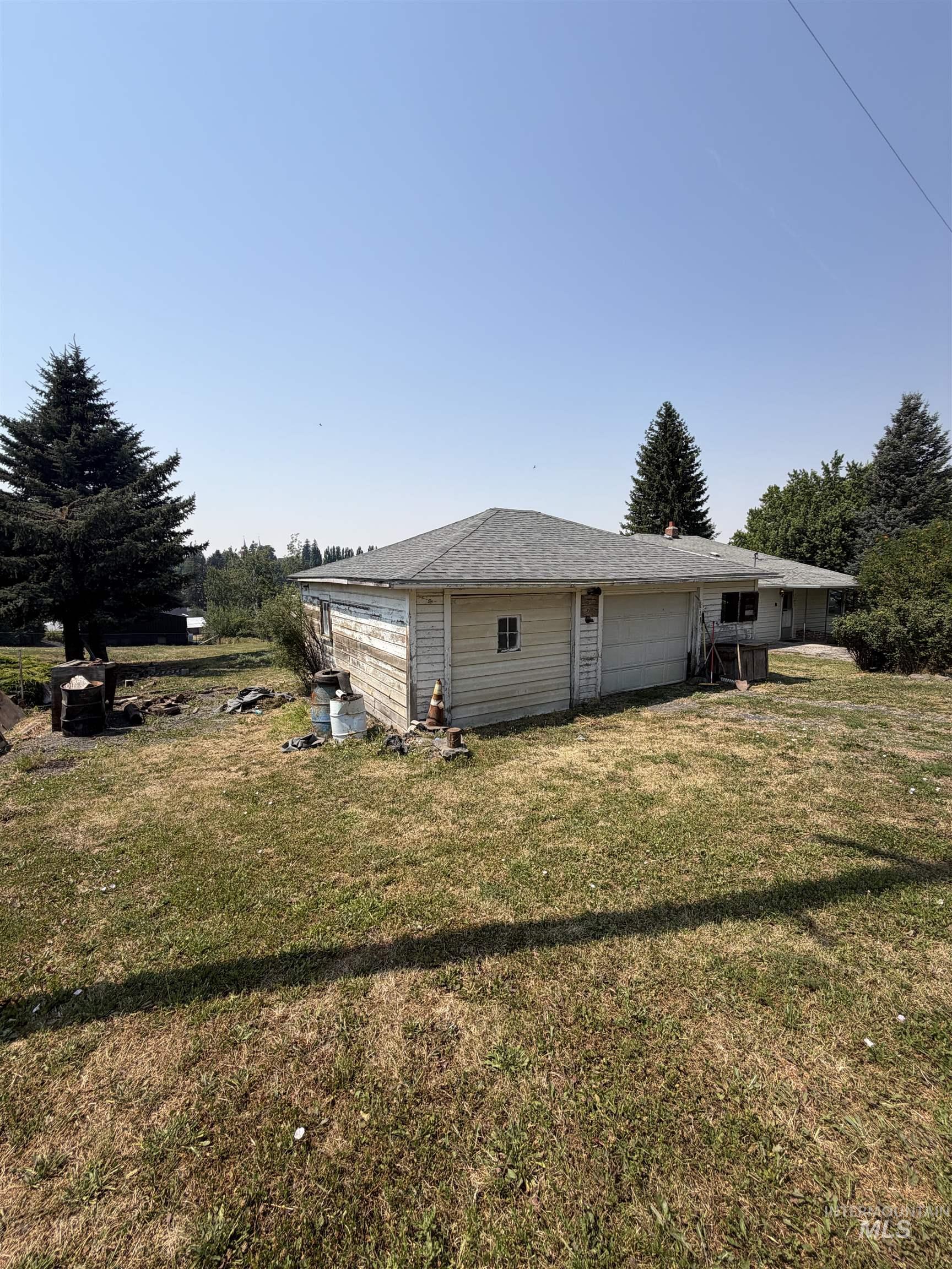 308 E Church Street Property Photo 13
