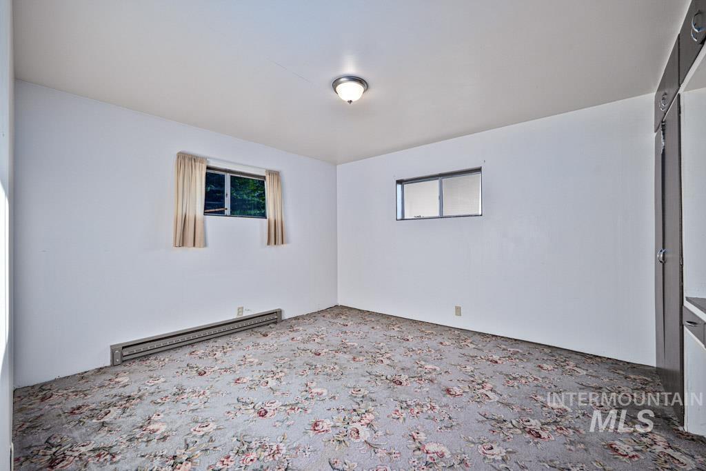 308 E Church Street Property Photo 25