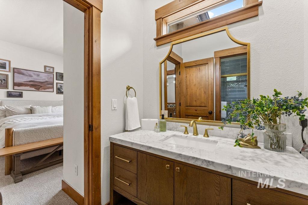 3057 E Nature Dr Property Photo 37