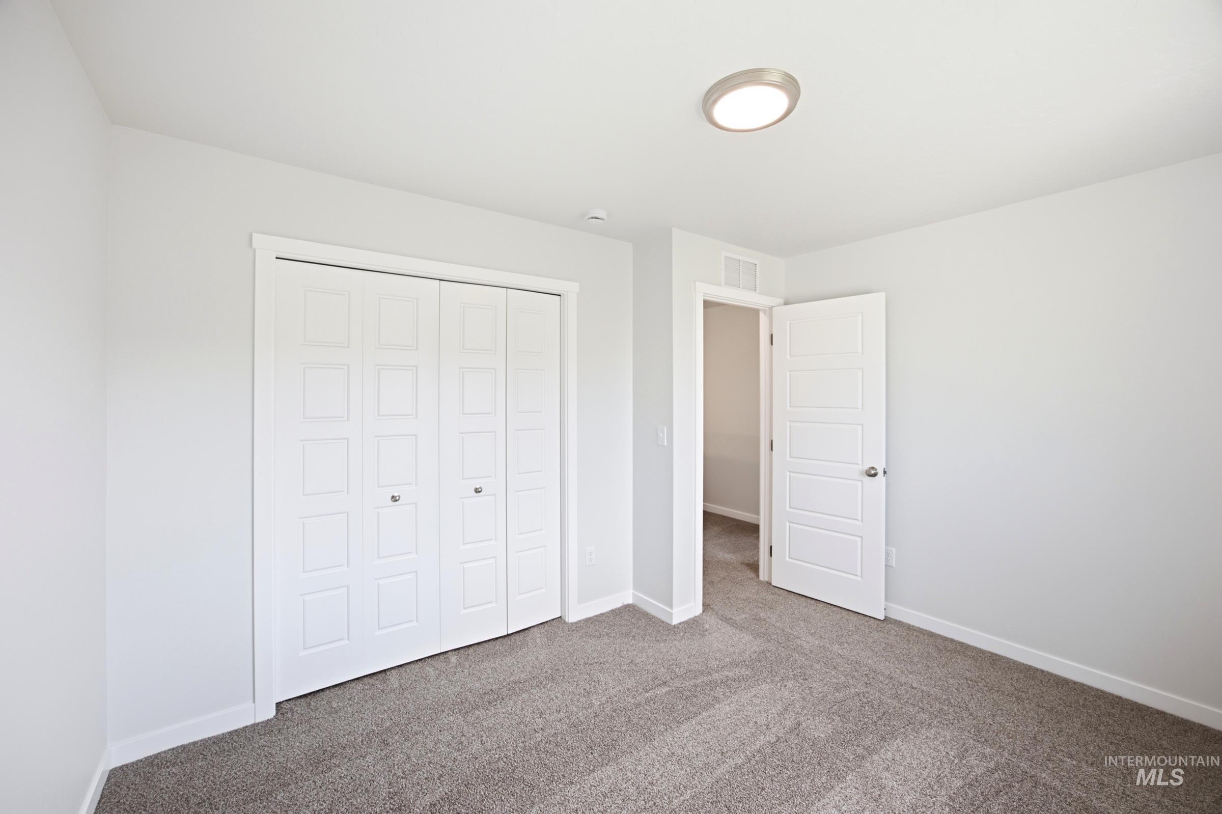 10831 Greensboro St Property Photo 11