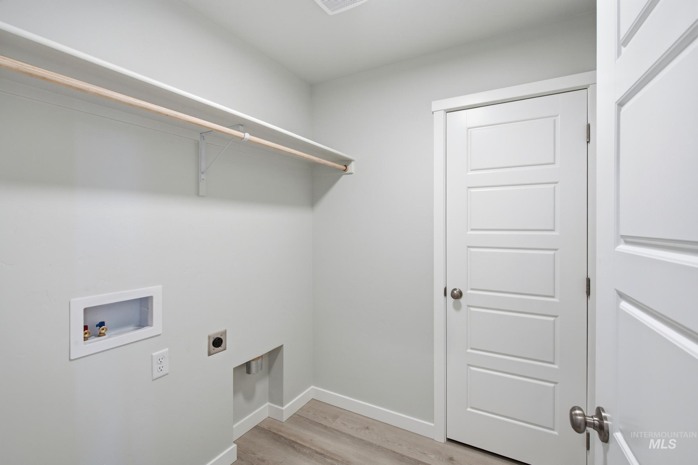 10831 Greensboro St Property Photo 18