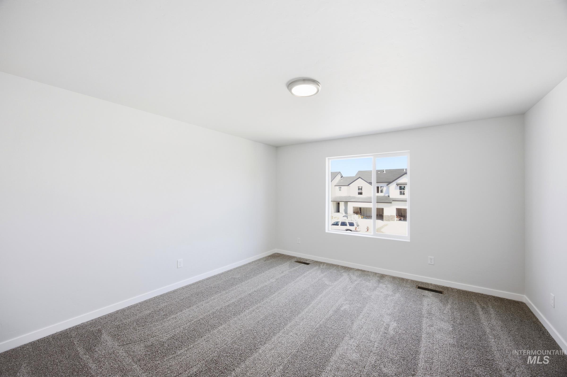 10793 Greensboro St Property Photo 16