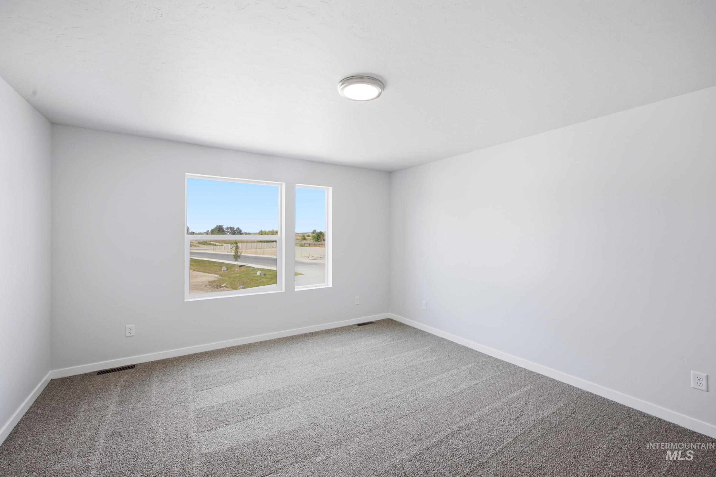 10787 Greensboro St Property Photo 15