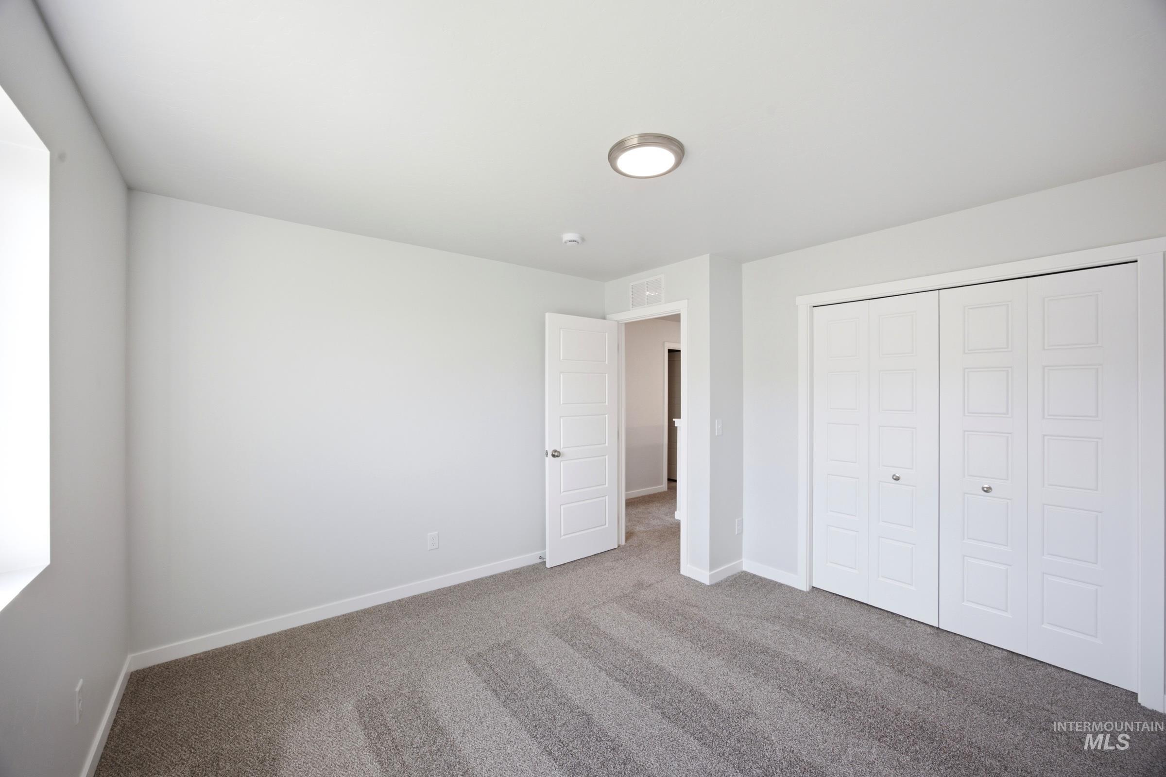 10781 Greensboro St Property Photo 10