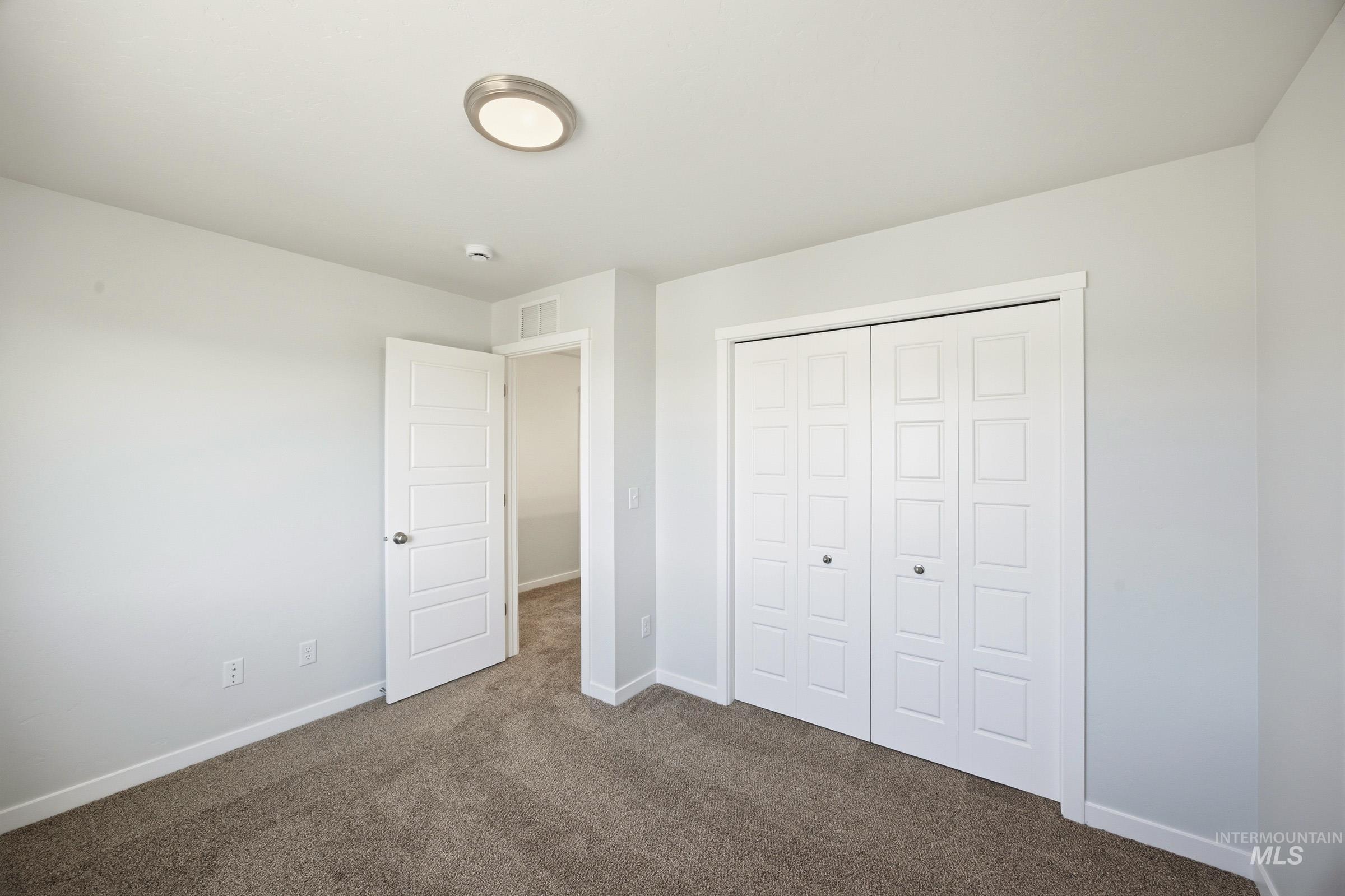 10781 Greensboro St Property Photo 13