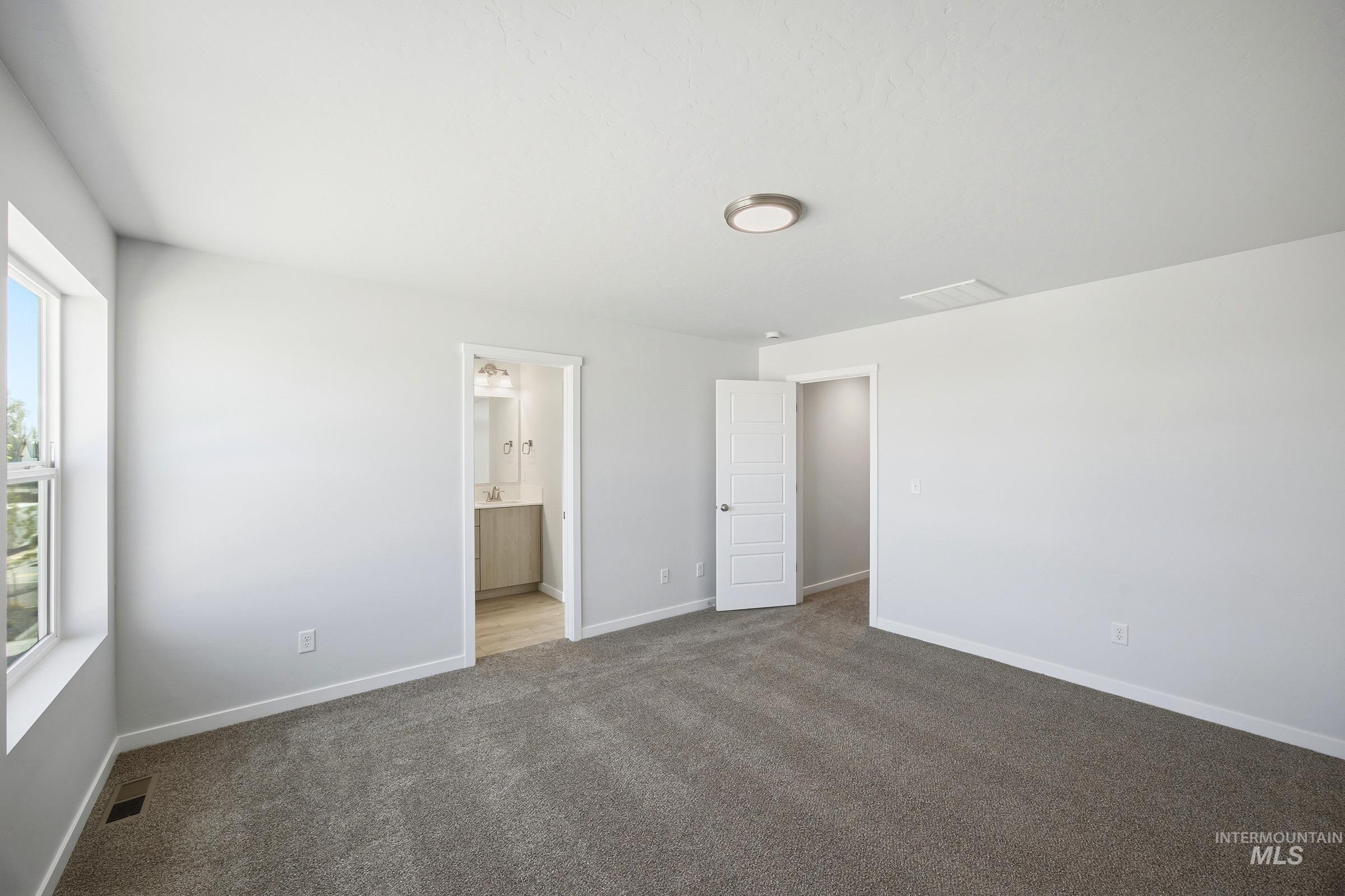 10781 Greensboro St Property Photo 19