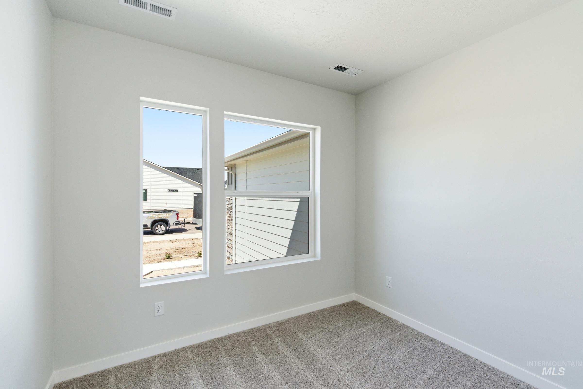 1709 Dyer St Property Photo 13