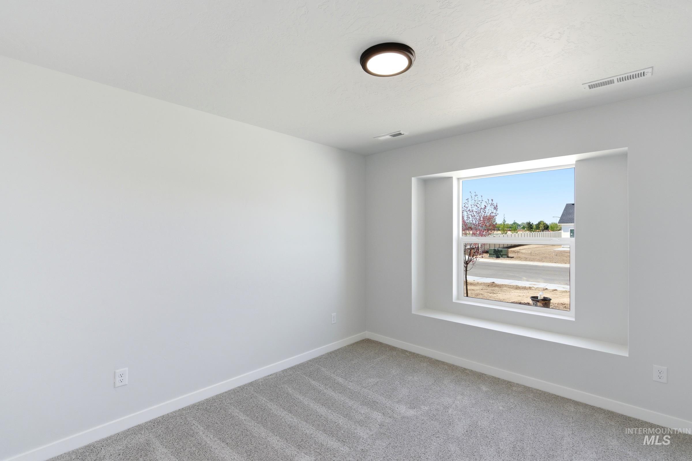1709 Dyer St Property Photo 15