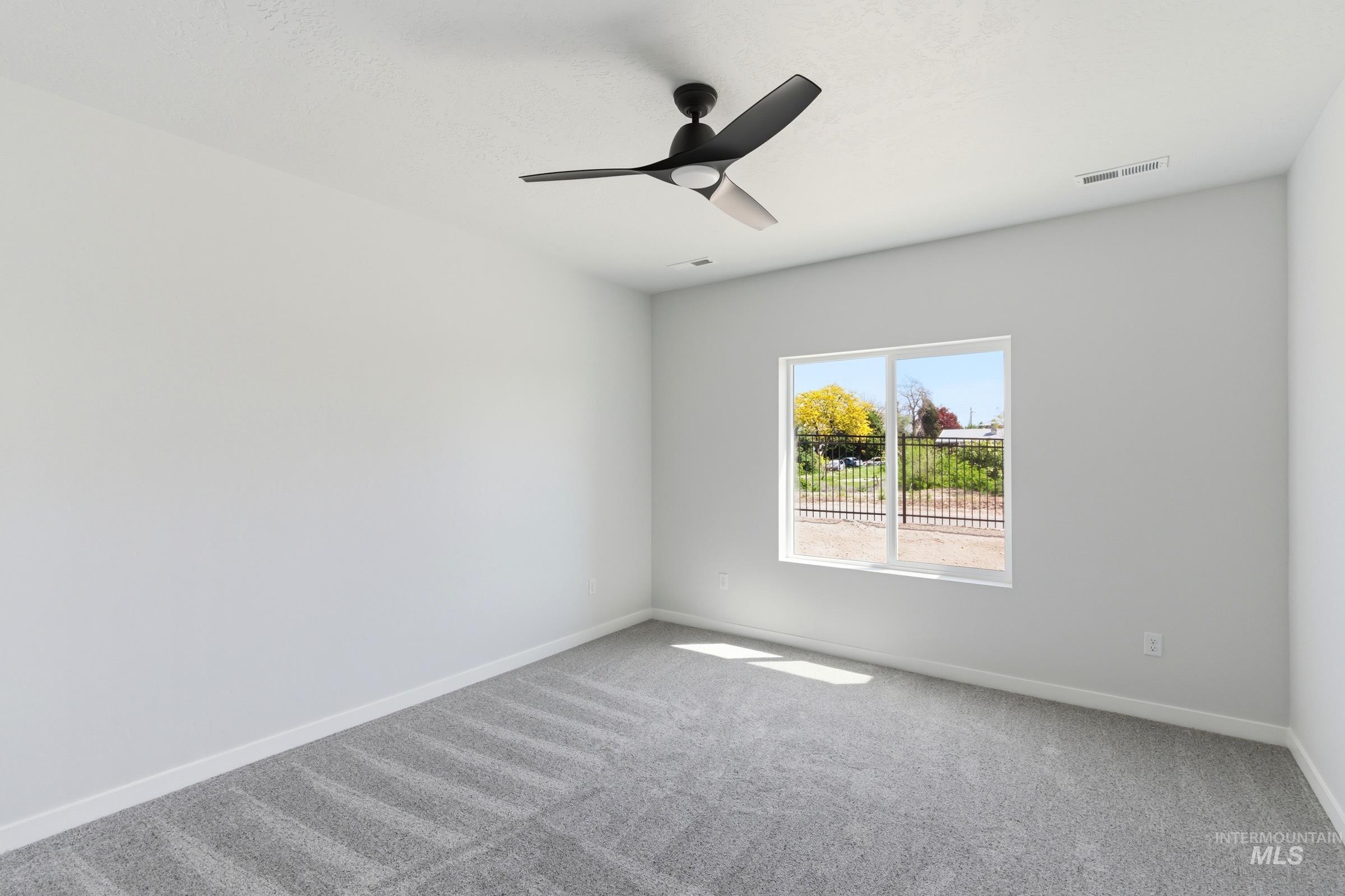 1709 Dyer St Property Photo 21