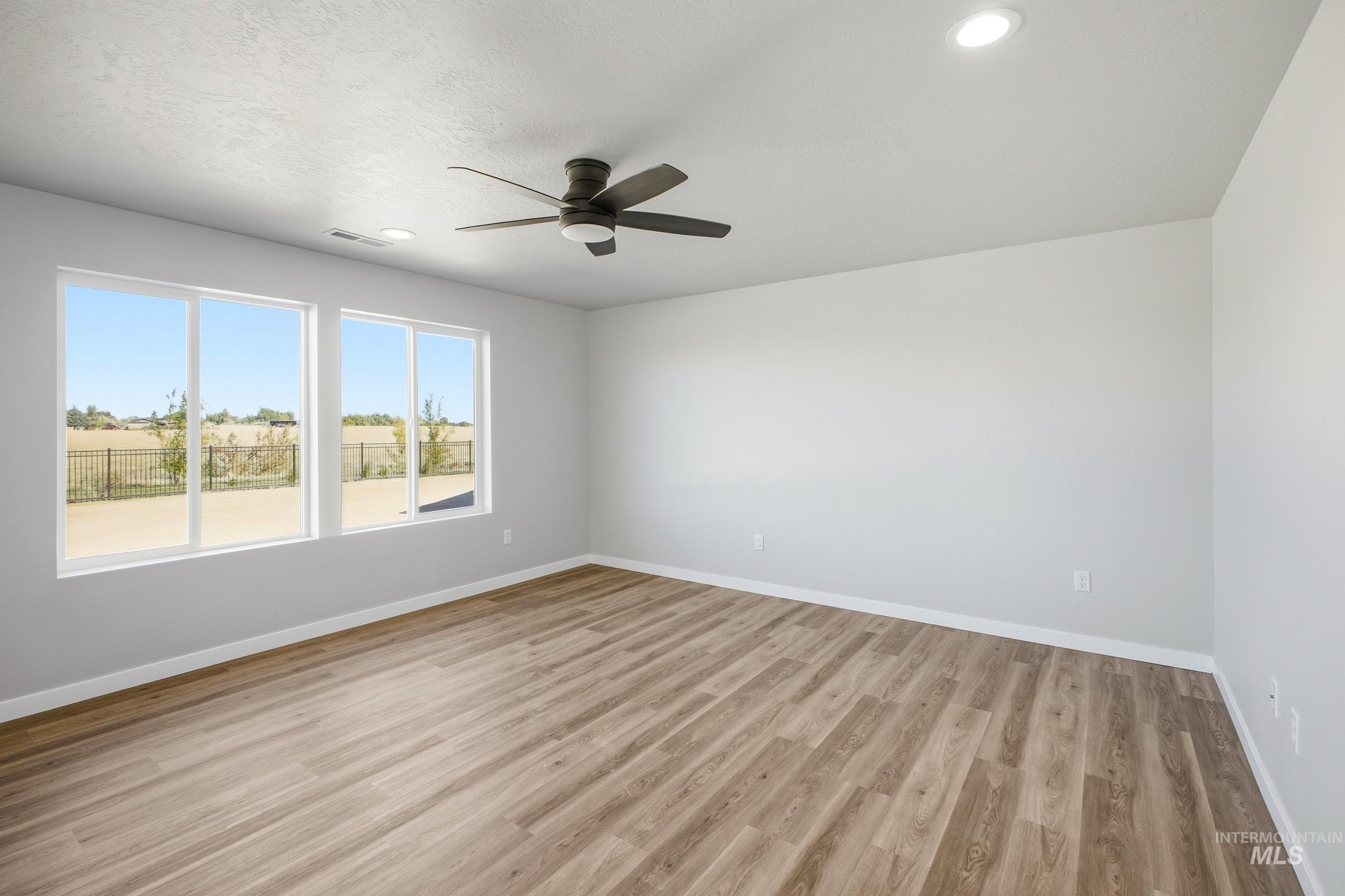 3168 W Animas Creek Dr Property Photo 7