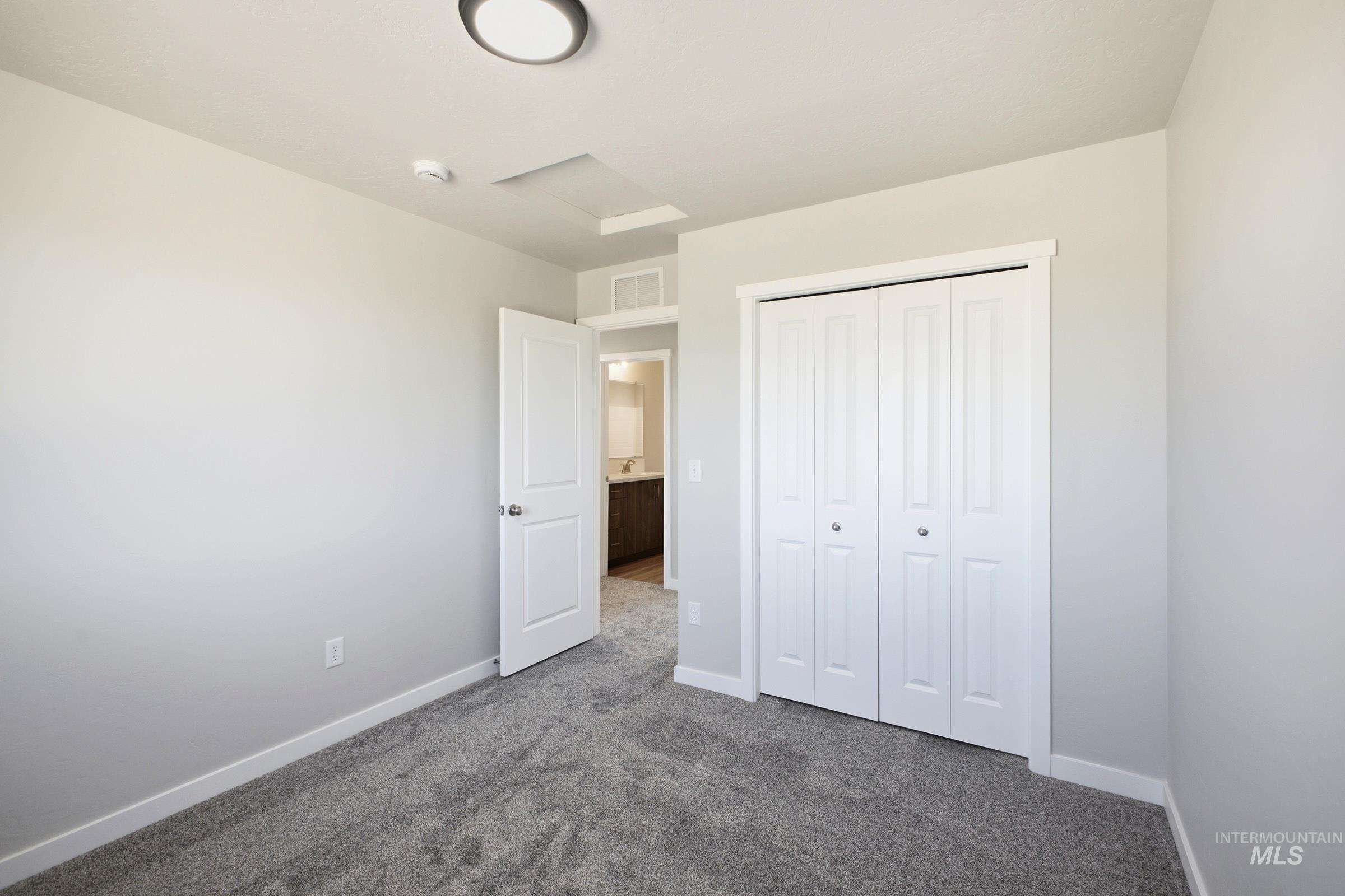 3168 W Animas Creek Dr Property Photo 18