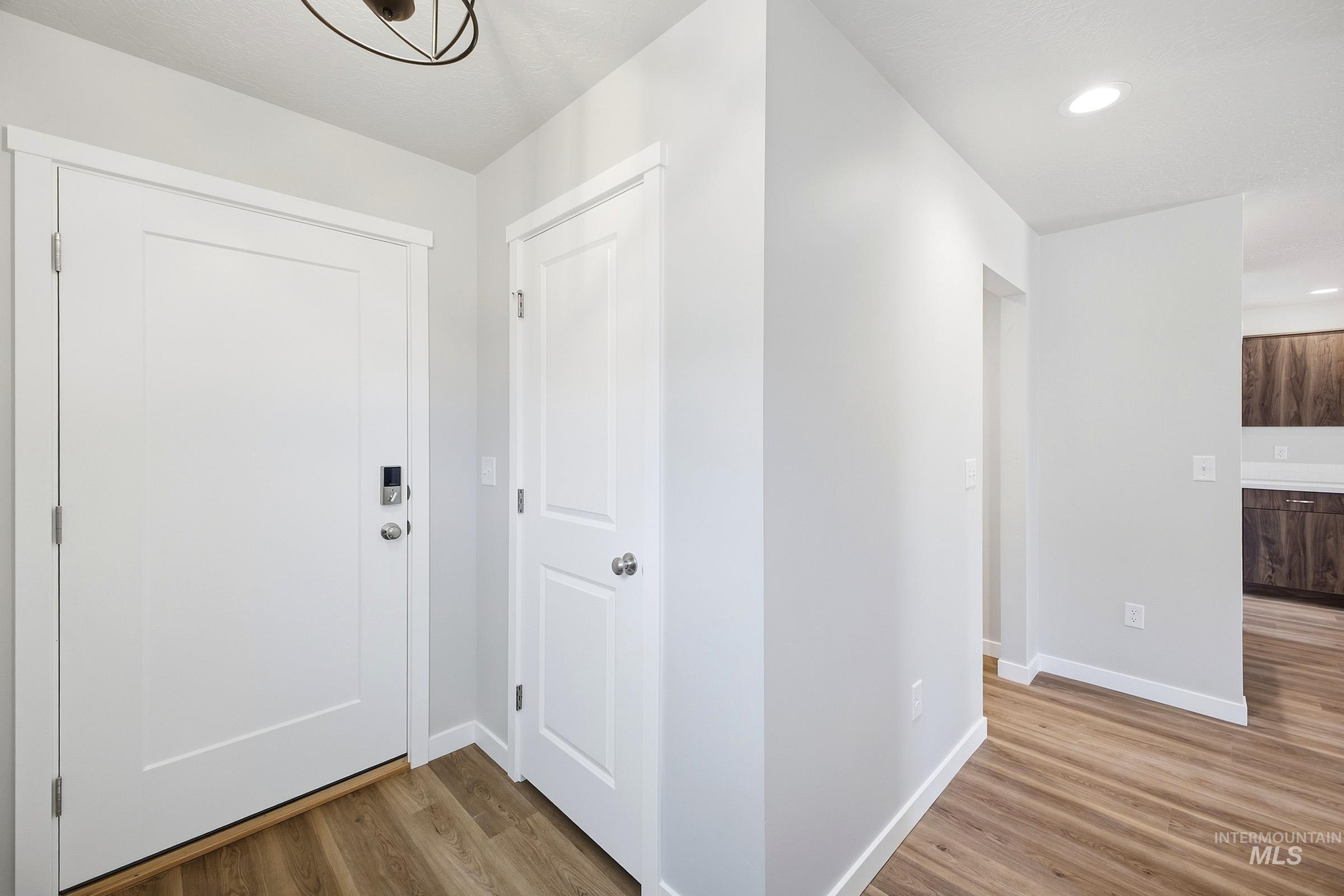 3177 W Animas Creek Dr Property Photo 2