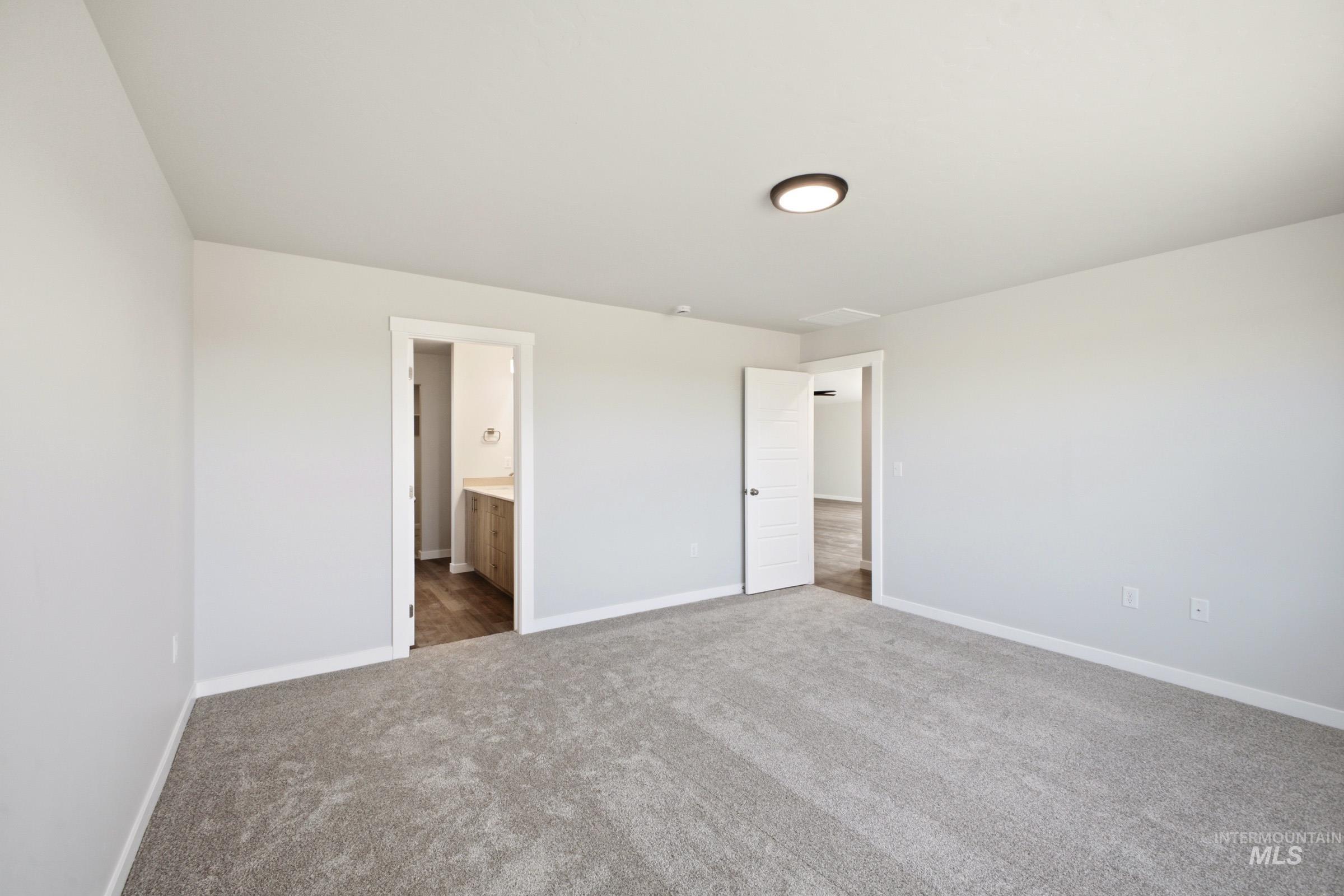 2513 W Tar Sands Dr Property Photo 20