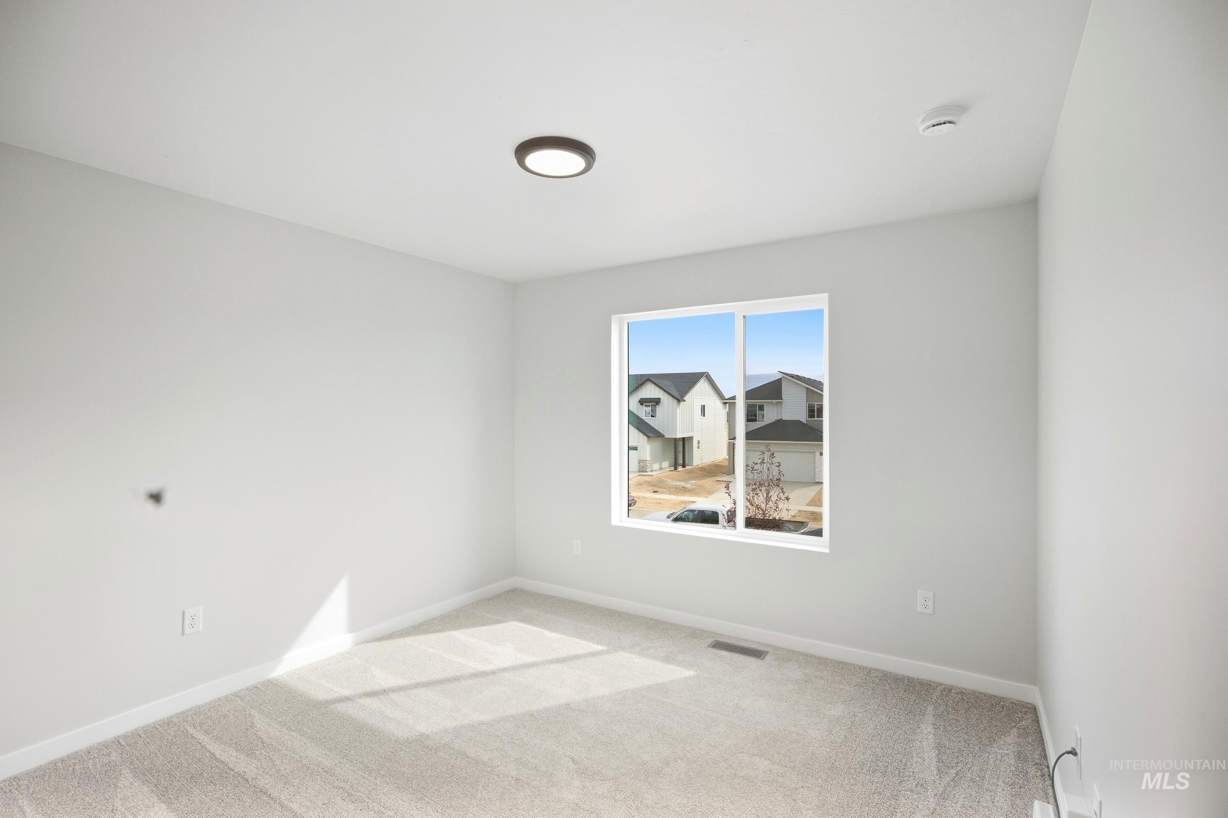 2051 S Summerson Way Property Photo 10